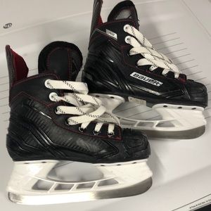 Bauer youth hockey skates